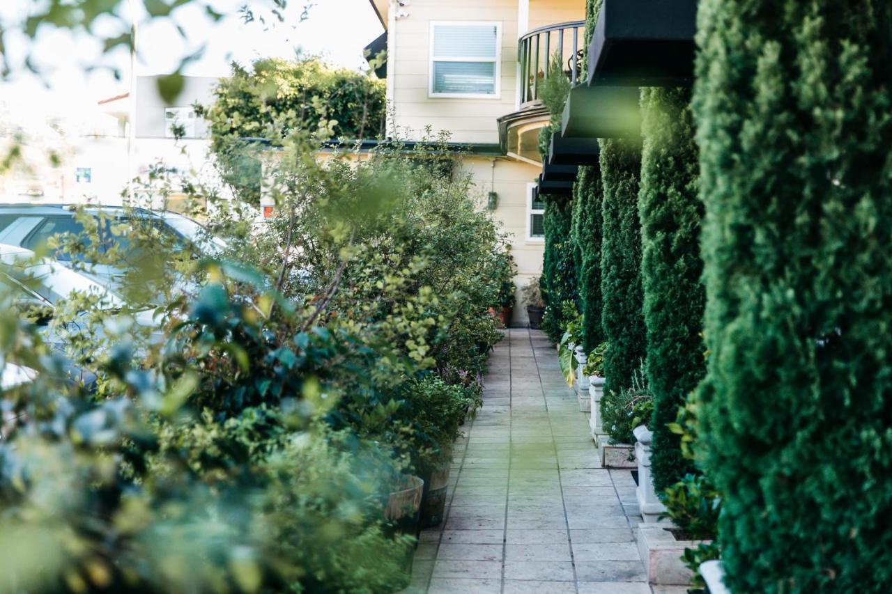 Seaside Laguna Inn & Suites Laguna Beach Exterior photo